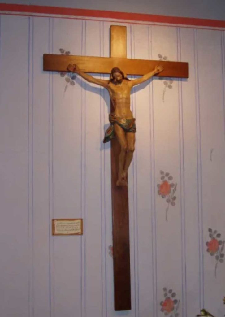 Vor diesem Kreuz erhielt die Heilige die Wundmale Jesu